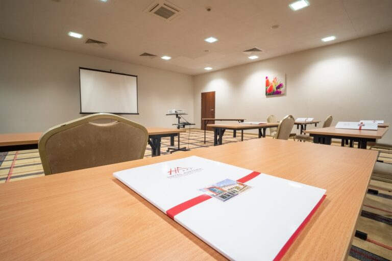 22.04.2025 Hotel Austeria karta sociale 18 768x512