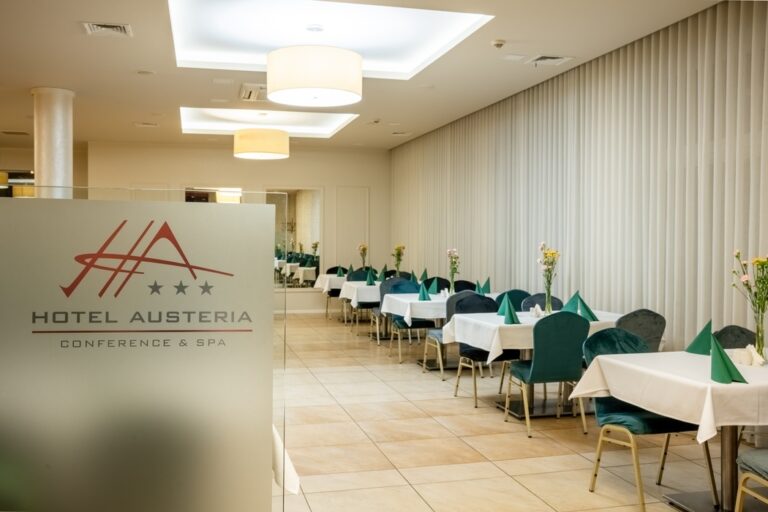 22.04.2025 Hotel Austeria karta sociale 29 768x512