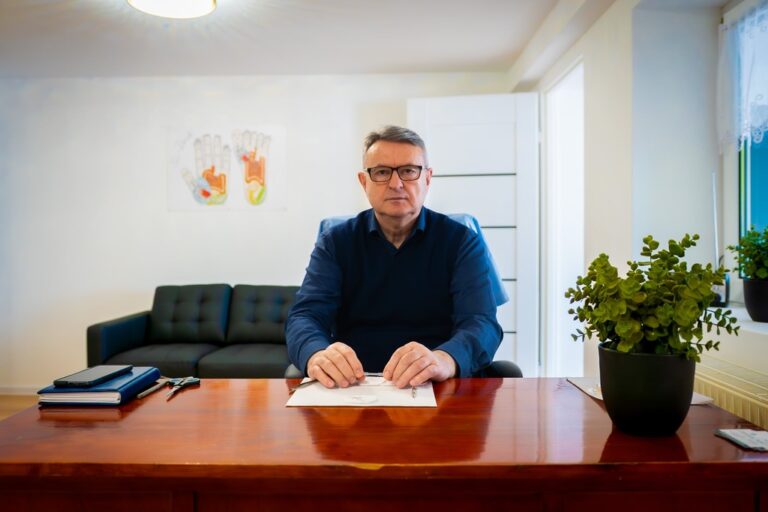 medycynawschodnia2 768x512